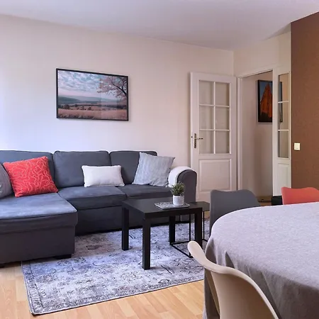 Joli 3p Avec Terrasse Et Garage Proche Centre Appartamento