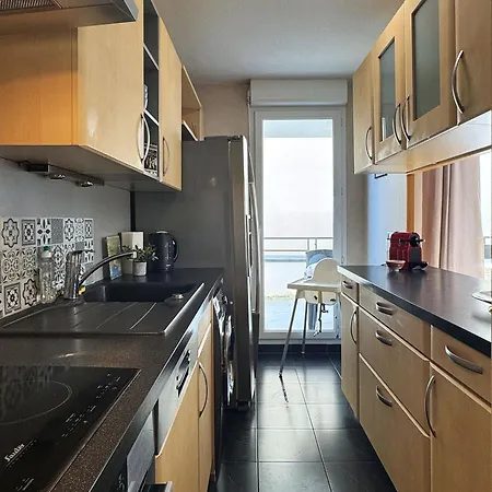 Joli 3p Avec Terrasse Et Garage Proche Centre *