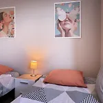 Joli 3p Avec Terrasse Et Garage Proche Centre *